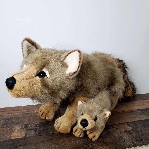Fine Toy Large Plush Wolf Mom And Cub Stuffed Animals RARE & Realistic Set - Picture 1 of 7
